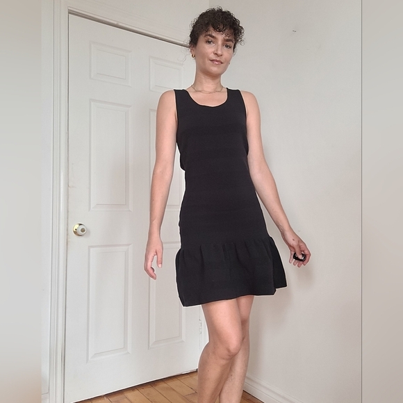 Sandro Elegant Black Sleeveless Dress - Picture 9 of 10